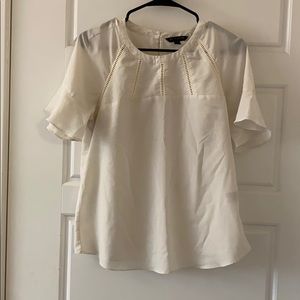 Banana republic short sleeved cream blouse